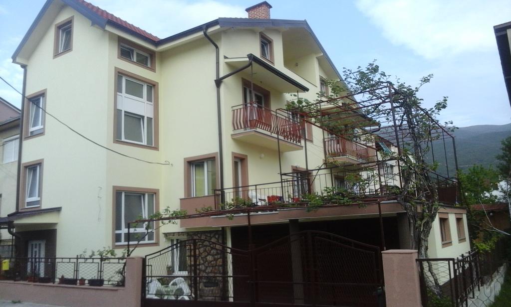 House Nativa Hotel Ohrid Ngoại thất bức ảnh